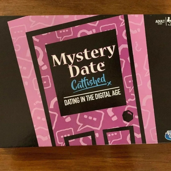 Mystery Date Catfished Parody Board Game Adults - Picture 1 of 3